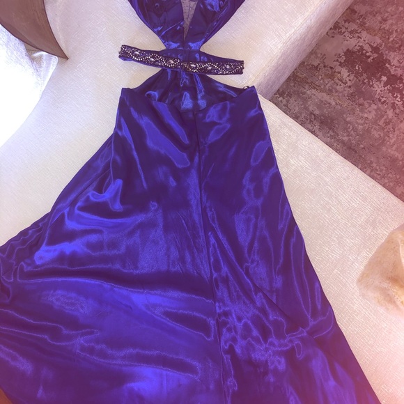 Aspeed Royal Blue Prom Stunner - Picture 3 of 8